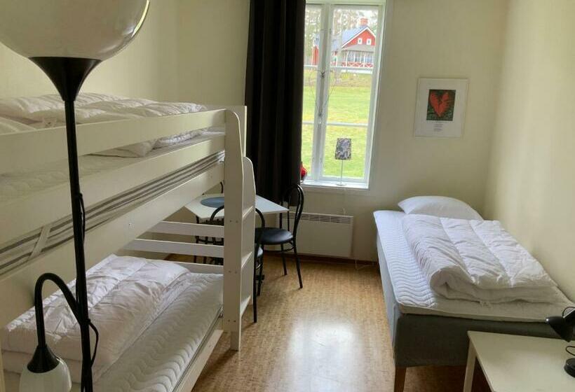 Habitació Triple Estàndard, Evedals Vandrarhem Vaxjo
