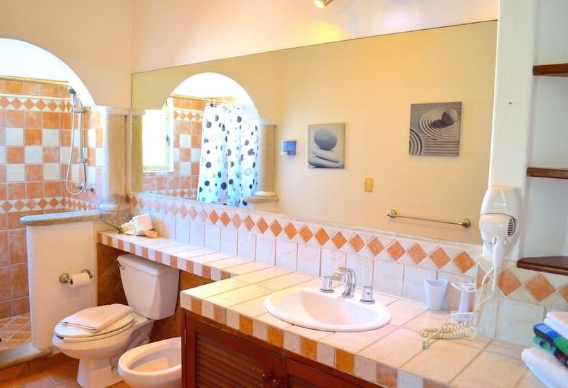2 Szobás Deluxe Apartman, Fabiola Condo