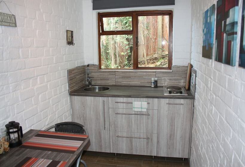 Номер Стандарт, Cloverleigh Guest House