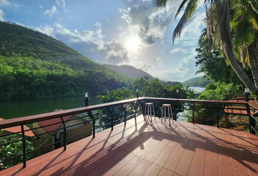 Бунгало Стандарт Вид на Море, Lake Hill Resort Kanchanaburi