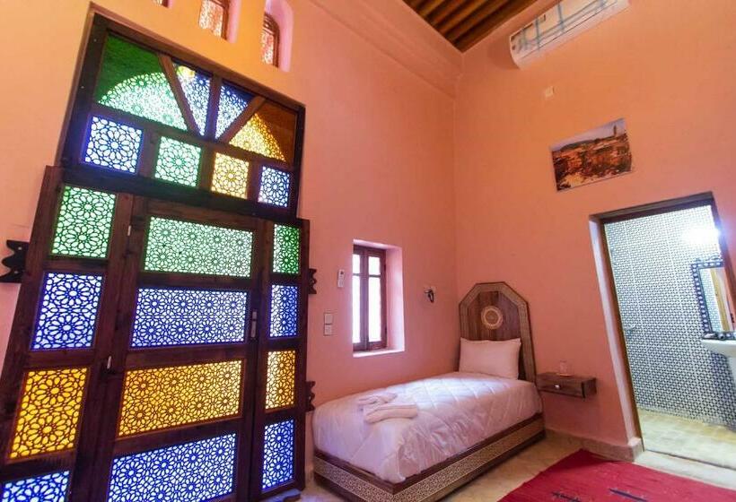 اتاق لوکس, Dar Mchachti Fes