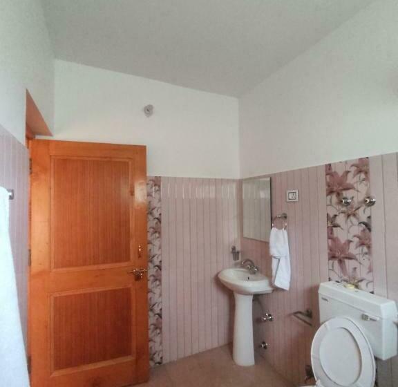 اتاق اکونومی, Streamlet Homestay