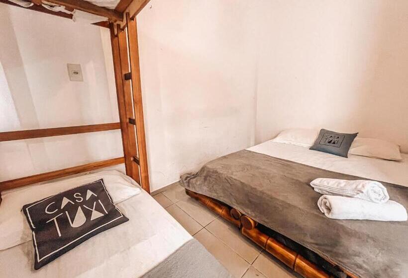 اتاق استاندارد سه نفره, Casa Tuxi