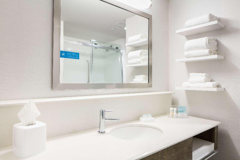 Номер Премиум, Hampton Inn & Suites Mason City