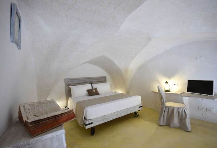 디럭스 룸, Palazzo Castriota