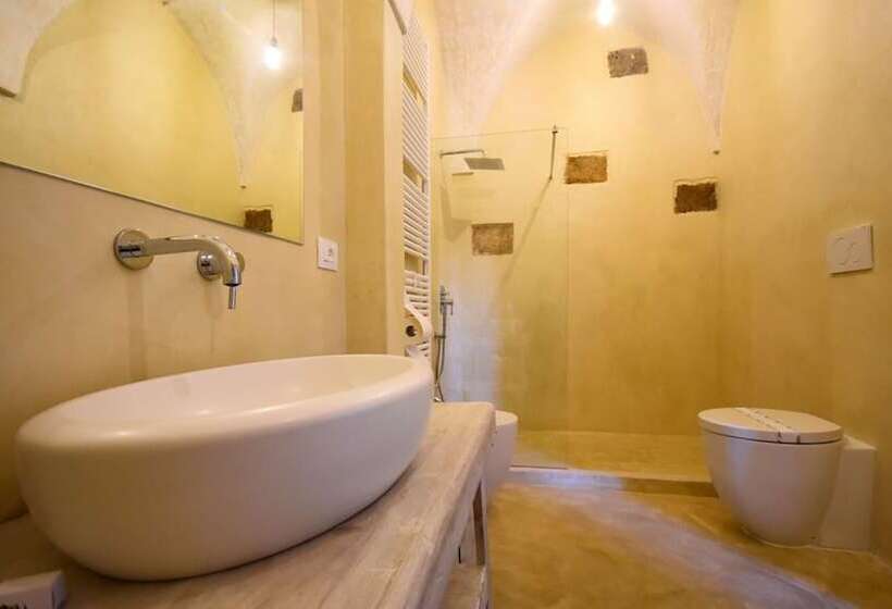스위트, Palazzo Castriota
