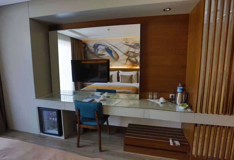 デラックスルーム, B Business Hotel & Spa