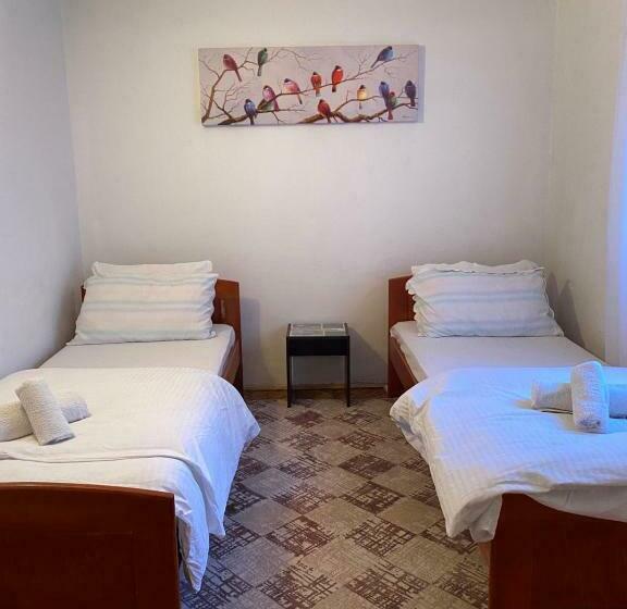 سوییت, Casa Calda Apartments