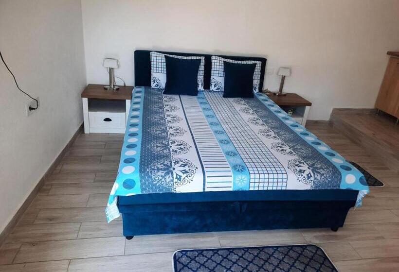 سوئیت با تخت بزرگ, Casa Calda Apartments