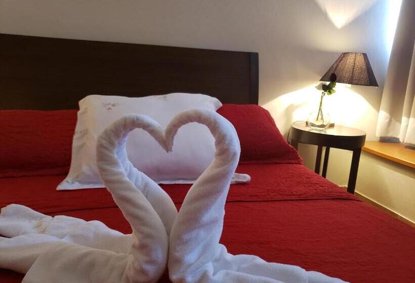 سوئیت با وان آب گرم, Grand Enio Hotel E Cantina