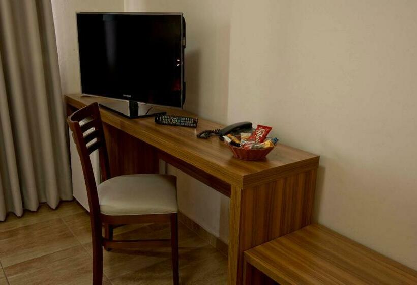 اتاق استاندارد, Grand Enio Hotel E Cantina
