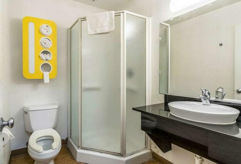 Четырехместный Номер Deluxe, Motel 6 lumberton, Nc