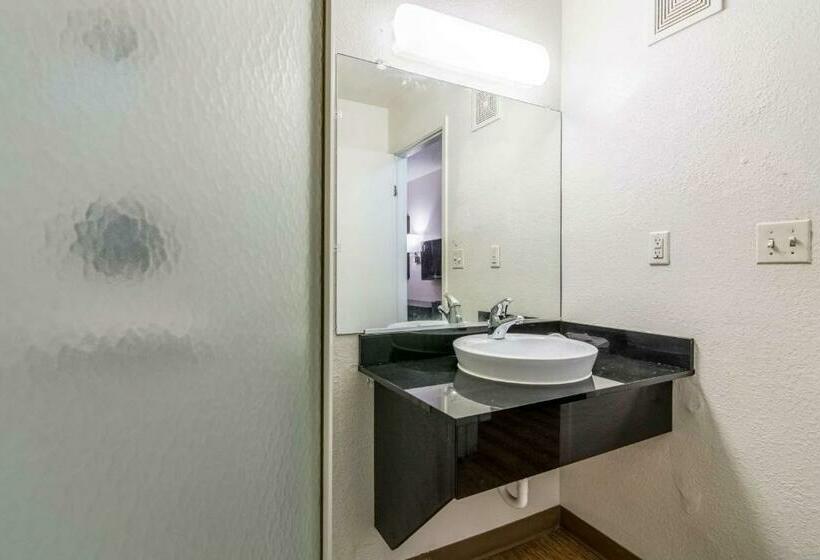 デラックスルーム, Motel 6 lumberton, Nc