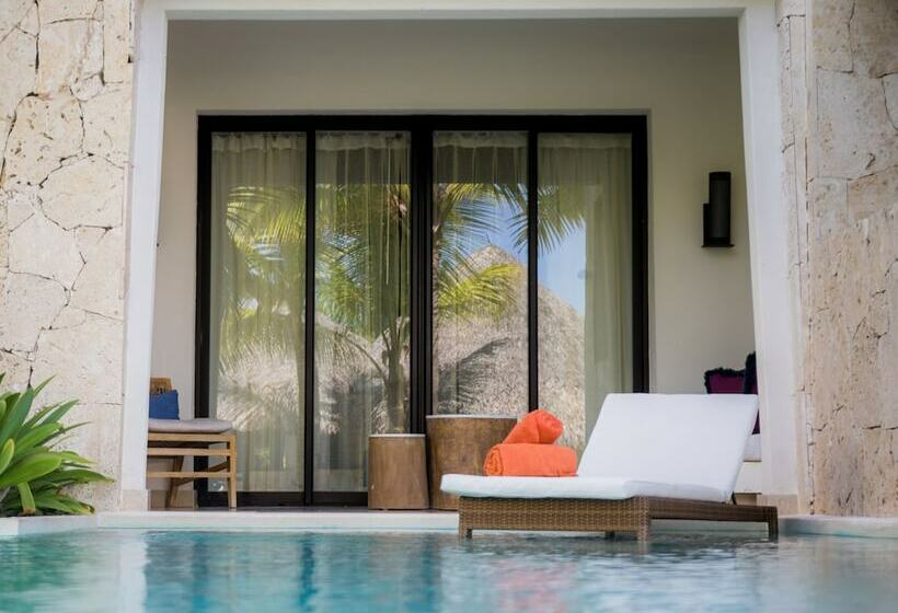 سوئیت جونیور با تخت بزرگ, Secrets Cap Cana Resort & Spa - Adults Only - All Inclusive