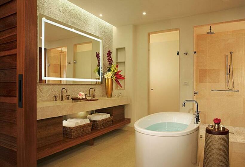 سوئیت مستر با چشم‌انداز دریا, Secrets Cap Cana Resort & Spa - Adults Only - All Inclusive