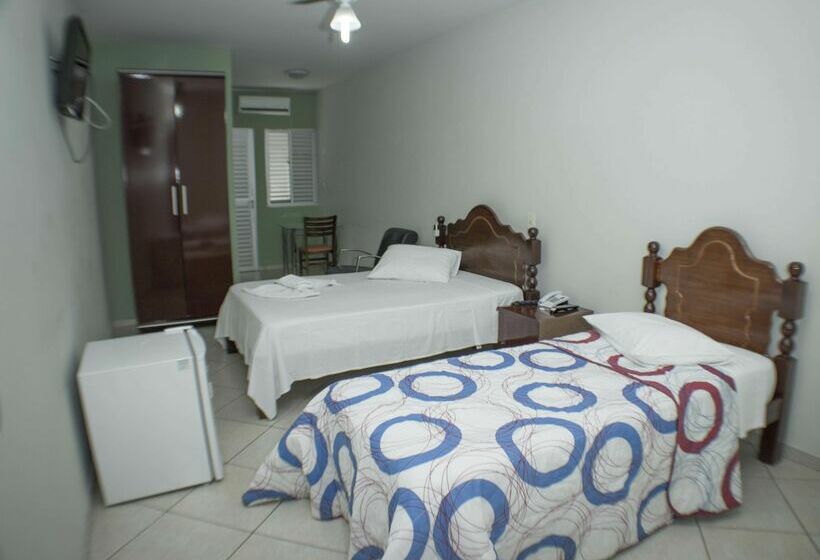 Quarto Deluxe, Mundial