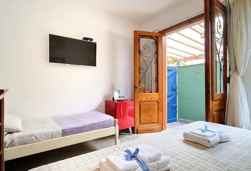 Quarto Triplo Superior, Pousada Pontal Gardens