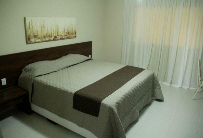Quarto Estandar, Village Toritama