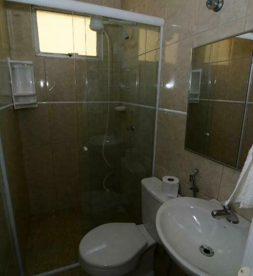 اتاق لوکس, Tanan Hostel