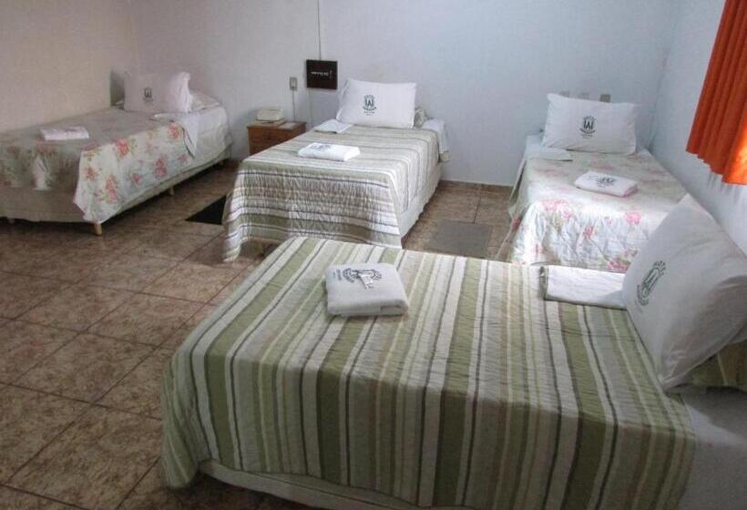이코노이 4인룸, Araguaia Goiânia