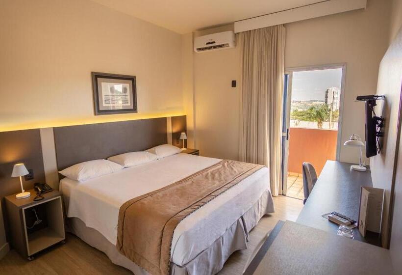 バルコニー付スイート, Jr Hotel Marilia
