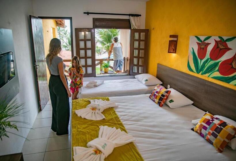 Трехместный Номер Deluxe Вид на Море, Jangadeiro Praia Hotel Resort   Parque Aquático E Pé Na Areia