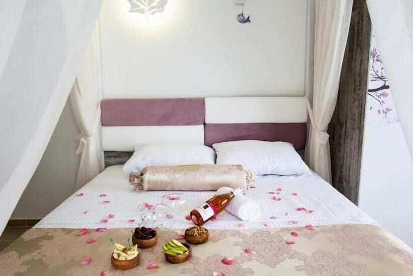 Люкс Вид на Море, Uzum Iskelesi Butik Otel