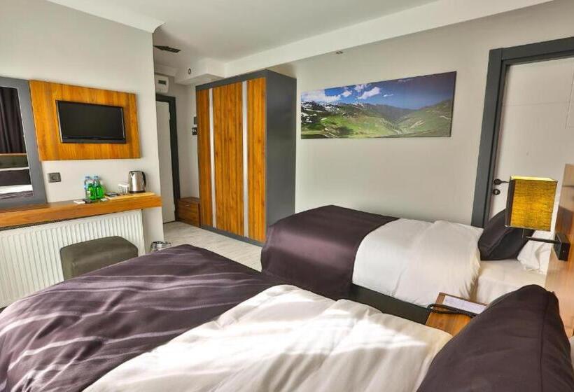 Семейный Номер, Azra Suite Otel