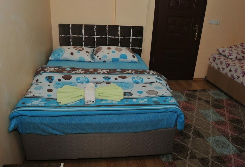 Quarto Estandar, Cam Motel