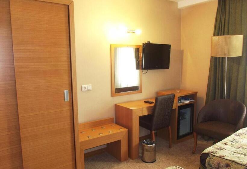 اتاق استاندارد سه نفره, Pınar Elite