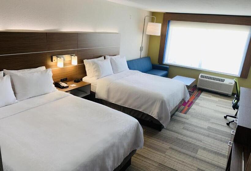 스위트, Holiday Inn Express & Suites Moore, An Ihg