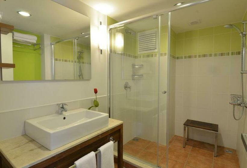 Семейный Номер Вид на Сад, Calimera Side Resort