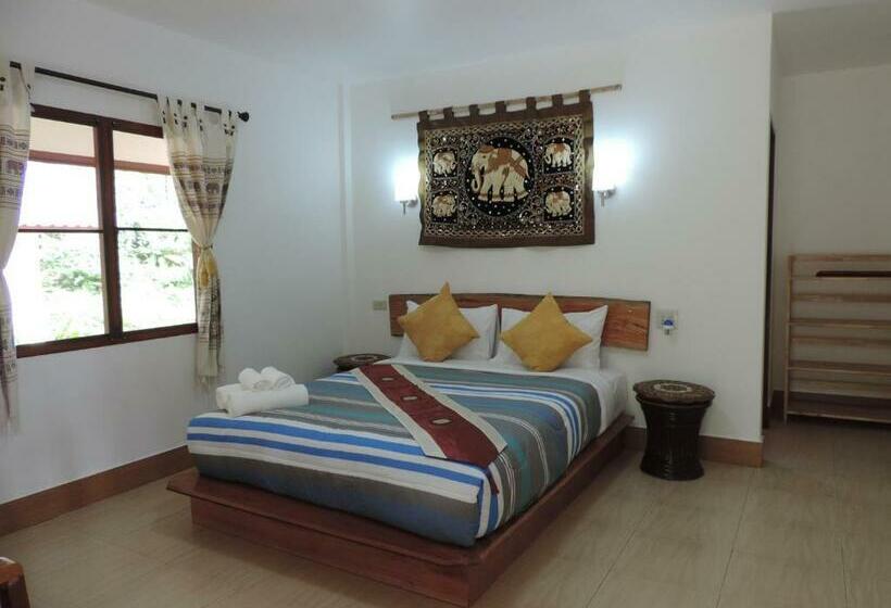 스탠다드 룸, Khao Sok Holiday Resort