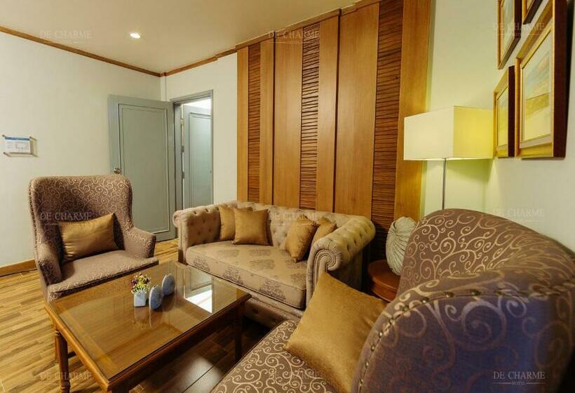 سوییت جونیور, Decharme Hotel Sha Plus