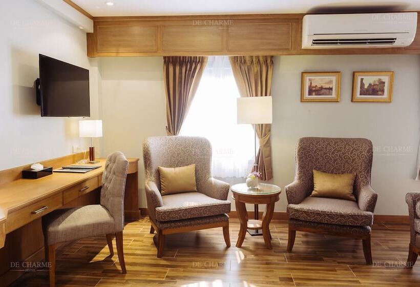 سوییت لوکس, Decharme Hotel Sha Plus
