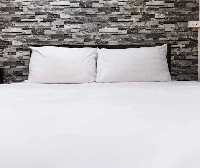 Quarto Estandar, Don Muang