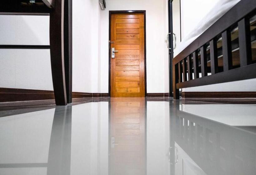 Quarto Estandar, Don Muang