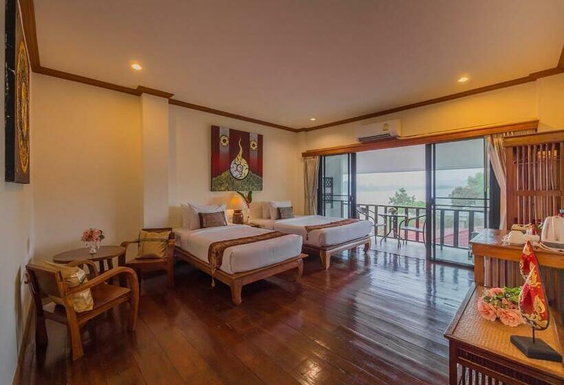 Номер Deluxe, Chiangkhan River Mountain Resort