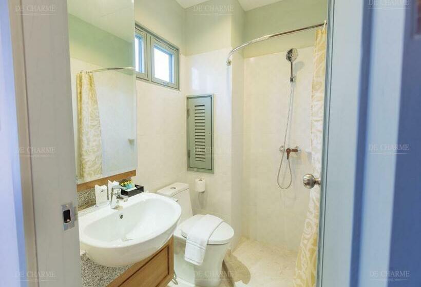 اتاق لوکس, Decharme Hotel Sha Plus