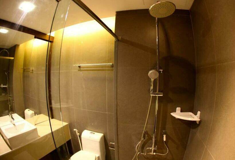 Suíte Júnior, The Bangkok Major Suite