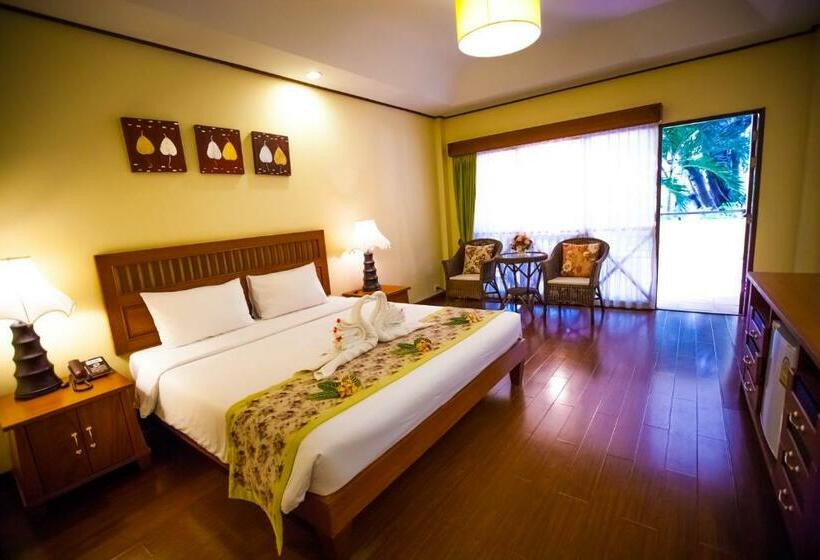 Номер Deluxe, Natural Park Resort Pattaya