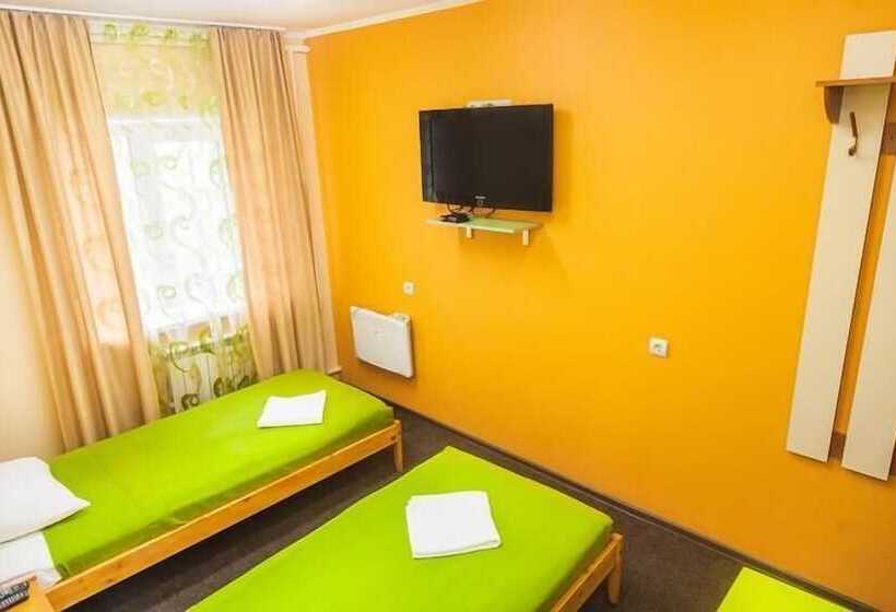 Номер Стандарт, Hostel Millenium