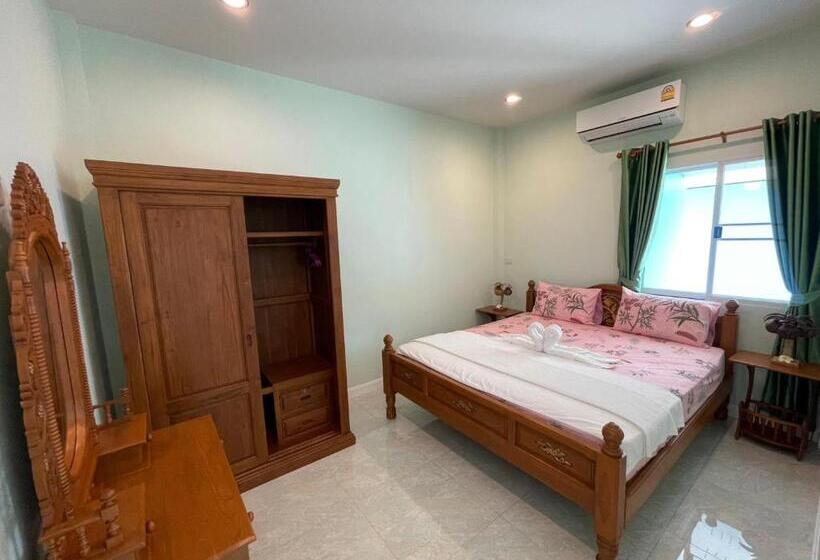 Люкс Кровать Кинг, Blue Beach Bungalow