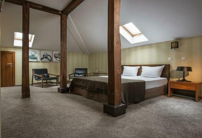 펜트하우스 룸, Boutique Hotel Uniqato