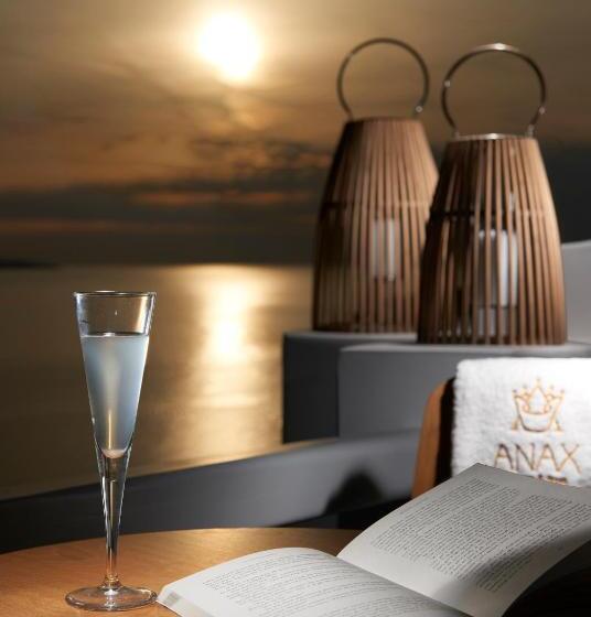 سوییت اجرایی, Anax Resort And Spa