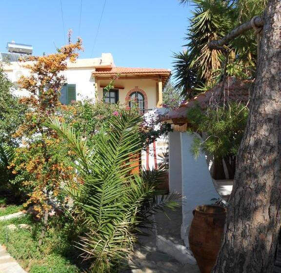 آپارتمان 2 خوابه با چشم‌انداز دریا, Eliza