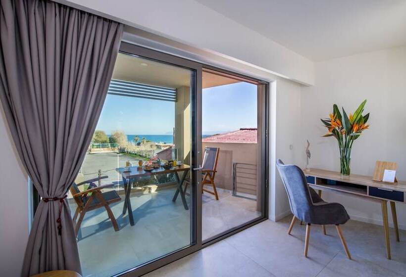 Президентский Люкс, Lilium Luxury Suites
