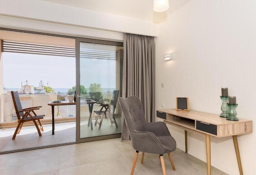 Люкс Superior Вид на Море, Lilium Luxury Suites