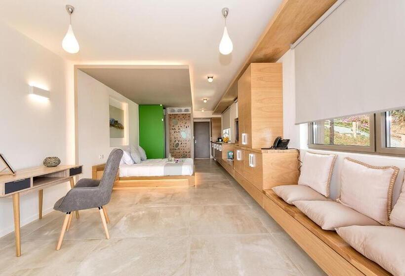 Люкс Superior Вид на Море, Lilium Luxury Suites