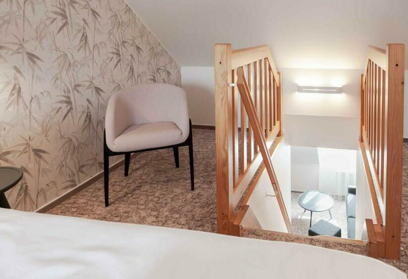 Люкс Дюплекс, Equitana Hotel Resort